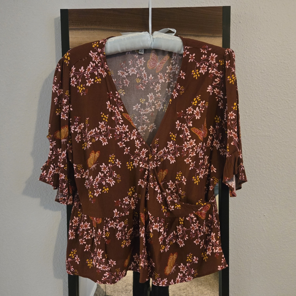 Madewell V-Neck Blouse in Brown with Pink Floral